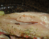 Foto del paso 1 de la receta: Pechugas de pollo al horno con hierbas aromáticas