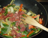 Foto del paso 2 de la receta: Salteado de verduras con jamón y pavo