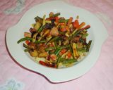 Foto del paso 4 de la receta: Salteado de verduras con jamón y pavo