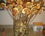 Foto del paso 6 de la receta: Piruletas de pizzas hojaldradas