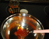 Foto del paso 4 de la receta: Pollo asado con salsa de mermelada de calamondin
