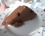 Foto del paso 7 de la receta: Cuajada de chocolate y conguitos