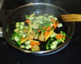 Foto del paso 1 de la receta: Tortilla jardinera