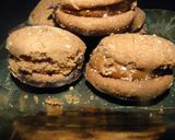 Foto del paso 7 de la receta: Alfajorcitos de maicena y chocolate