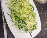 Foto del paso 1 de la receta: Espaguetis de calabacín con verduras