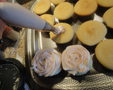 Foto del paso 10 de la receta: Cupcakes de vainilla de Magnolia