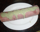 Foto del paso 5 de la receta: Arrollado de pionono con roquefort y jamón