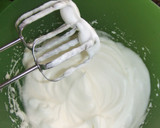Foto del paso 3 de la receta: Mousse de ricotta y frutos rojos