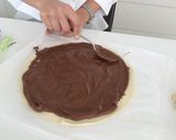 Foto del paso 1 de la receta: Flor de hojaldre de Nocilla