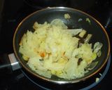 Foto del paso 3 de la receta: Tortilla de col y puerro