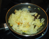 Foto del paso 3 de la receta: Tortilla de col y puerro