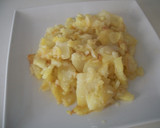 Foto del paso 2 de la receta: Huevos estrellados con asadillo de pimientos verdes