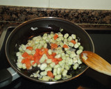 Foto del paso 3 de la receta: Habitas con panceta a la menta