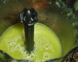Foto del paso 4 de la receta: Sopa de espárragos con aceite de vainilla