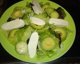 Foto del paso 4 de la receta: Ensalada con aguacate y mozzarella fresca