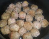 Foto del paso 2 de la receta: Albóndigas al vino con papas a la española
