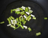 Foto del paso 1 de la receta: Macarrones con pavo y roquefort
