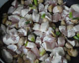 Foto del paso 3 de la receta: Macarrones con pavo y roquefort