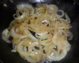 Foto del paso 3 de la receta: Mini cocas hojaldradas con cebolla caramelizada