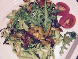 Espaguetis de calabacín con verduras