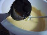 Foto del paso 6 de la receta Torta rellena y decorada con crema moka