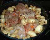 Foto del paso 2 de la receta: Conejo en salsa de champiñones y arroz salvaje