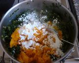 Foto del paso 4 de la receta: Calabazas rellenas con acelga y queso caseras