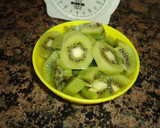 Foto del paso 1 de la receta: Sorbete de kiwi con yogurt