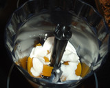 Foto del paso 1 de la receta: Batido de melocotón y fresas en almibar