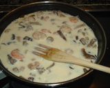 Foto del paso 3 de la receta: Quiche de gambas y setas