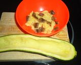 Foto del paso 1 de la receta: Calabacín relleno con setas y anchoas