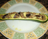 Foto del paso 3 de la receta: Calabacín relleno con setas y anchoas