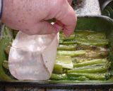 Foto del paso 3 de la receta: Pencas de acelga rellenas al horno