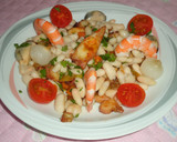 Foto del paso 5 de la receta: Ensalada de alubias, langostinos y pulpo