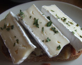 Foto del paso 2 de la receta: Bocadillo con queso brie y setas
