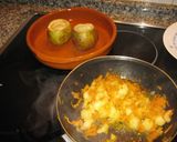 Foto del paso 2 de la receta: Peras rellenas de rape