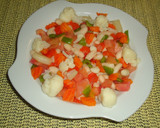 Foto del paso 4 de la receta: Ensalada de alubias y anguriñas