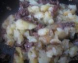 Foto del paso 2 de la receta: Timbal de revuelto de patatas con morcilla y huevo