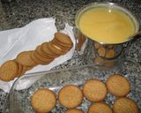 Foto del paso 1 de la receta: Flan con galletas María