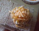 Foto del paso 1 de la receta: Sándwich de pollo, maíz y queso