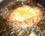 Foto del paso 3 de la receta: Filetes de cerdo adobados empanados