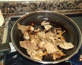 Foto del paso 3 de la receta: Conejo en salsa con setas
