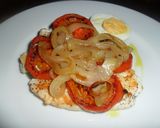 Foto del paso 6 de la receta: Pollo a la plancha con orejones de tomate