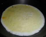 Foto del paso 1 de la receta: Omelette blanco con queso y tomatitos secos