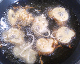 Foto del paso 3 de la receta: Buñuelos con pasas de uvas