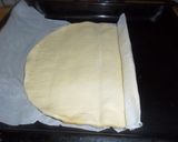 Foto del paso 4 de la receta: Pizza con york, morrones y pasas de uva