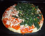 Foto del paso 12 de la receta: Pizza con espinacas y huevos