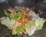 Foto del paso 1 de la receta: Ensalada de pollo y cacahuetes