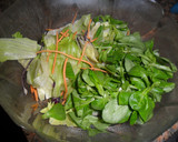 Foto del paso 2 de la receta: Ensalada de pollo y cacahuetes