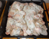 Foto del paso 3 de la receta: Pollo al horno en salsa casik casera